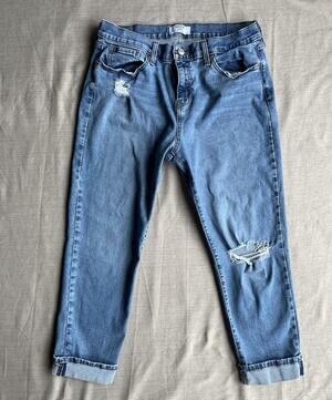 DENIZEN Levi's Women's 10 W30 Mid-Rise Cropped Boyfriend Jeans Blue Distressed